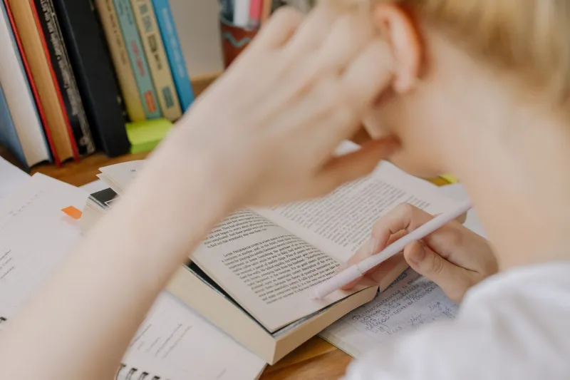 Words on the Page, Nothing in the Mind: Understanding Why Students Read Without Comprehending—and What Actually Helps